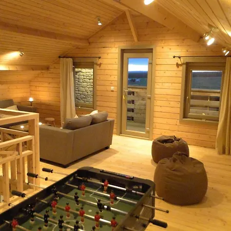 A Pas De Loup Holiday home